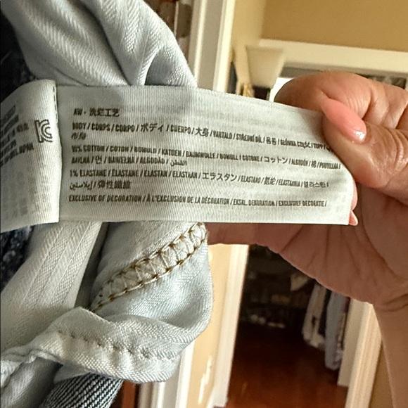 Abercrombie & Fitch Women's '90s Straight Ultra High Rise Blue Jeans - Picture 8 of 8